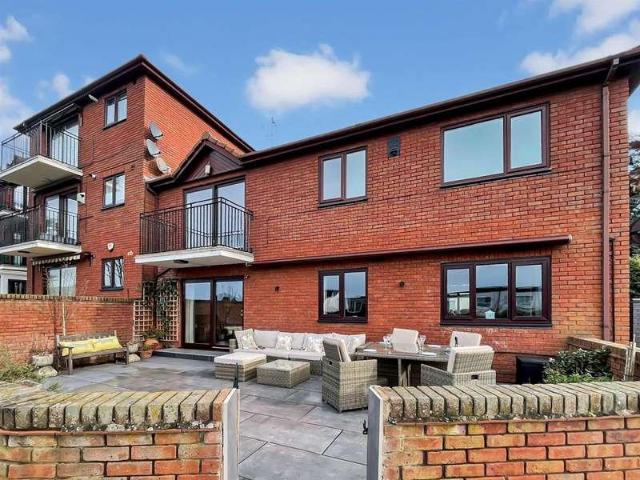 Flat for sale in Heswall, Wirral