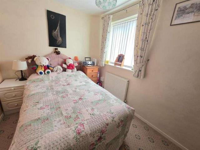 Flat for sale in Cheadle, Greater Manchester