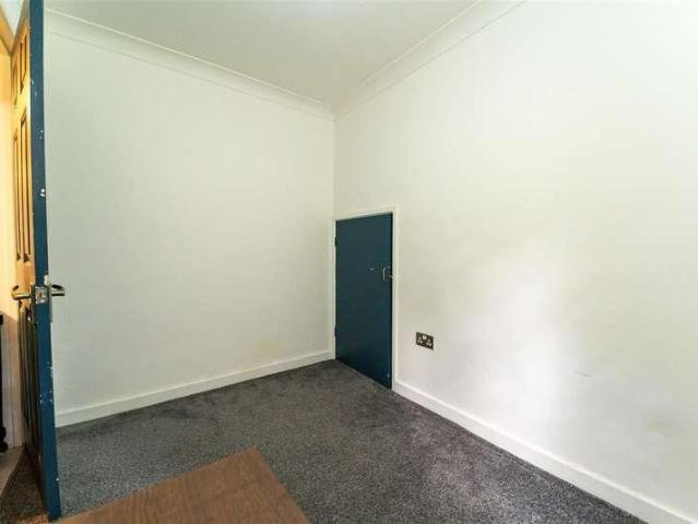 Flat for sale in Calthorpe Fields, West Midlands