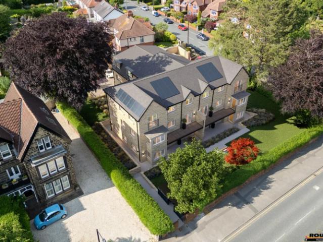 Flat for sale in Low Harrogate, Harrogate