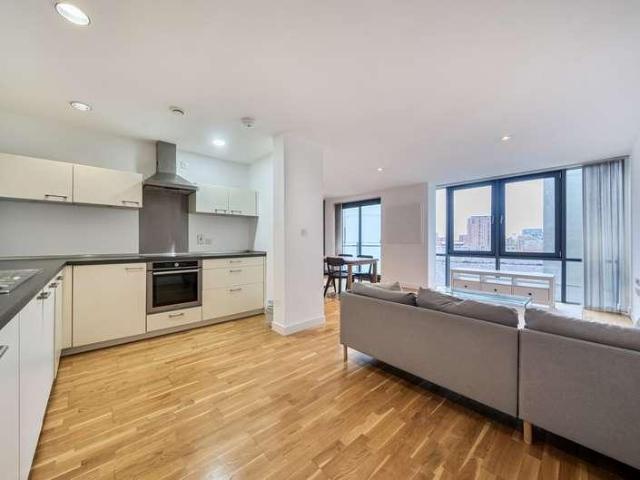 Flat for sale in City Centre, Georgia