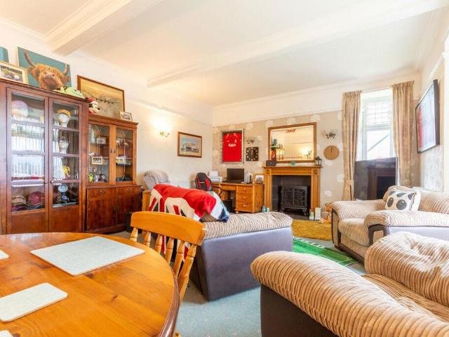 Flat for sale in Bowness-on-windermere, Isle Of Man