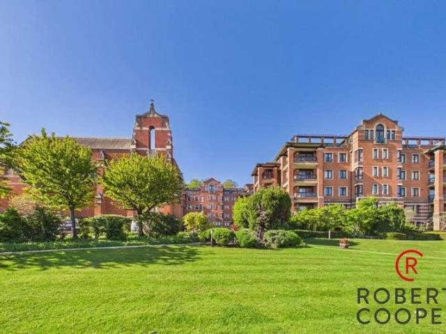 Flat for sale in London Borough of Harrow, Greater London