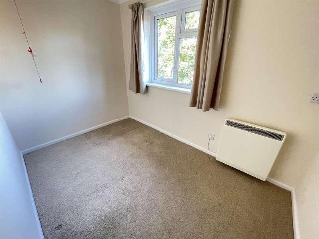 Flat for sale in Stratford-sub-Castle, Salisbury