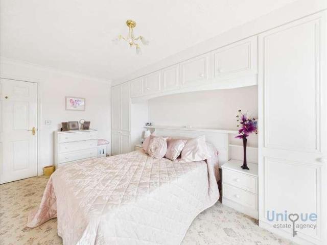 Flat for sale in St Annes, Lytham