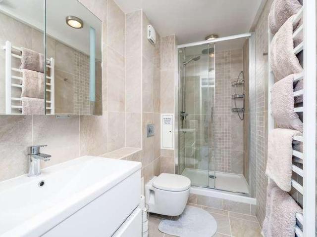 Flat for sale in West Hoe, Mount Wise