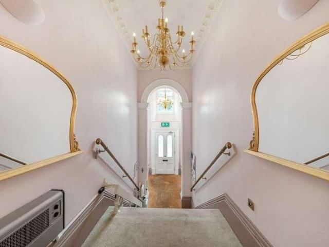 Flat for sale in Wedmore, Somerset