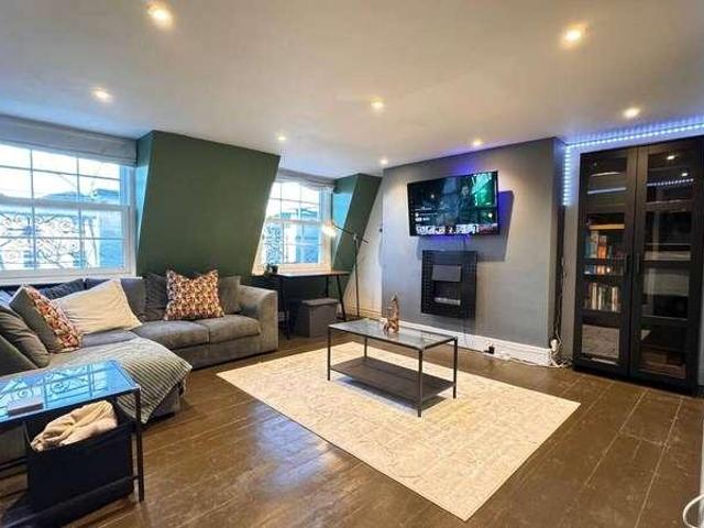Flat for sale in Lynworth, Golden Valley