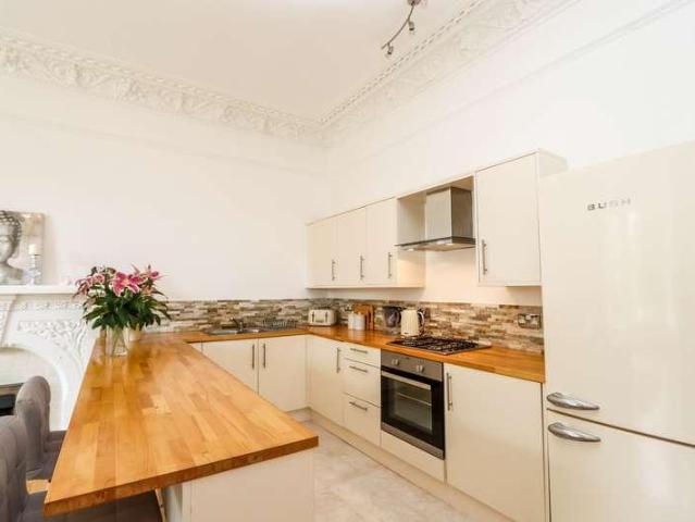 Flat for sale in West End, Clevedon