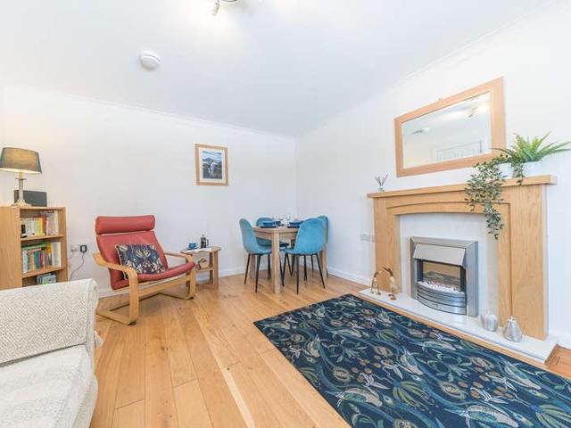 Flat for sale in Keswick