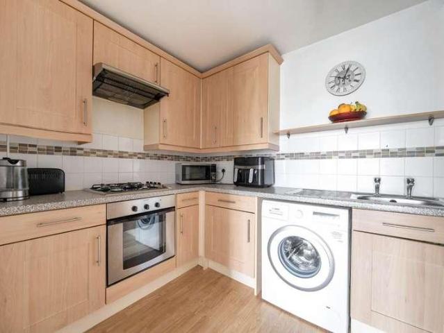 Flat for sale in Fratton, City Of Portsmouth