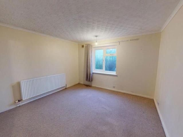 Flat for sale in Whitehawk, Brighton & Hove