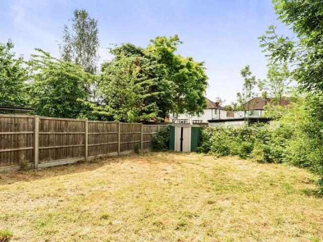 Flat for sale in Greater London