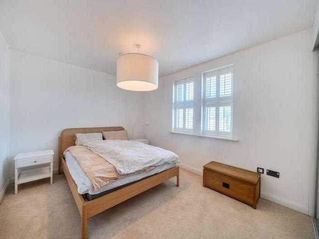 Flat for sale in The Slade, Oxfordshire