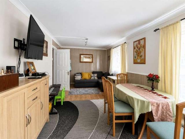 Flat for sale in North Earlham, East Bank