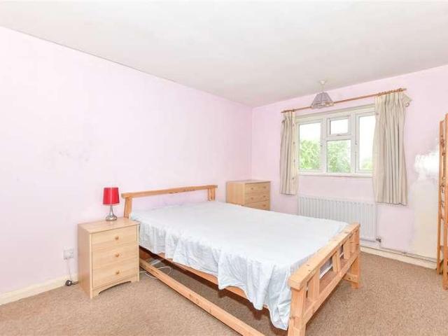 Flat for sale in Wecock, Spring Vale