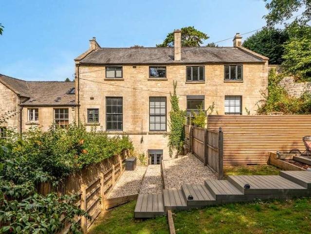 Flat for sale in School House, Gloucestershire