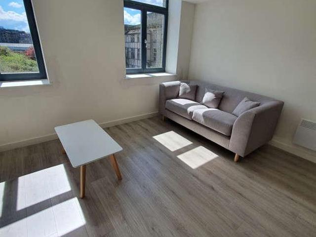 Flat for sale in West Yorkshire