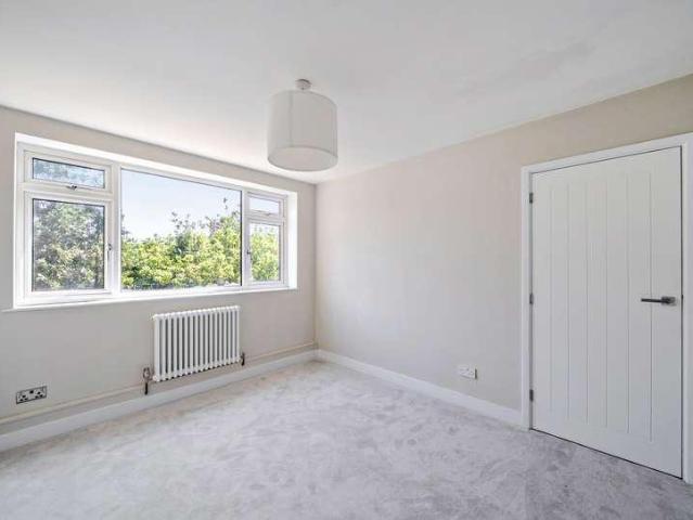 Flat for sale in London Borough of Sutton, Greater London