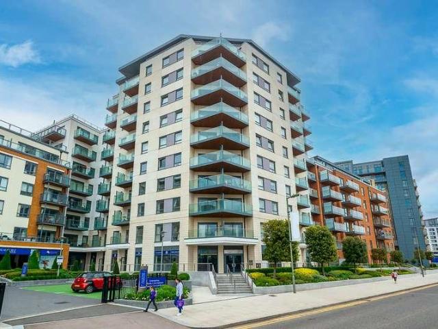 Flat for sale in Colindale, Greater London