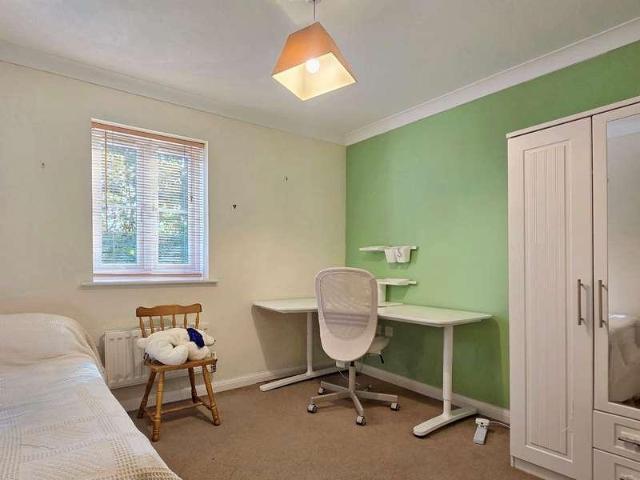 Flat for sale in Maulden, Central Bedfordshire