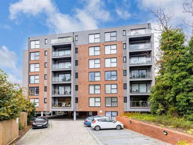 Flat for sale in West Cliff, Bournemouth