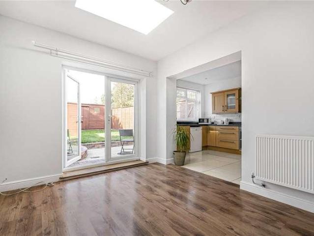 Flat for sale in The Hale, Greater London