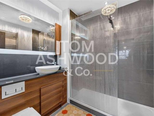 Flat for sale in Roding Riverside, Greater London