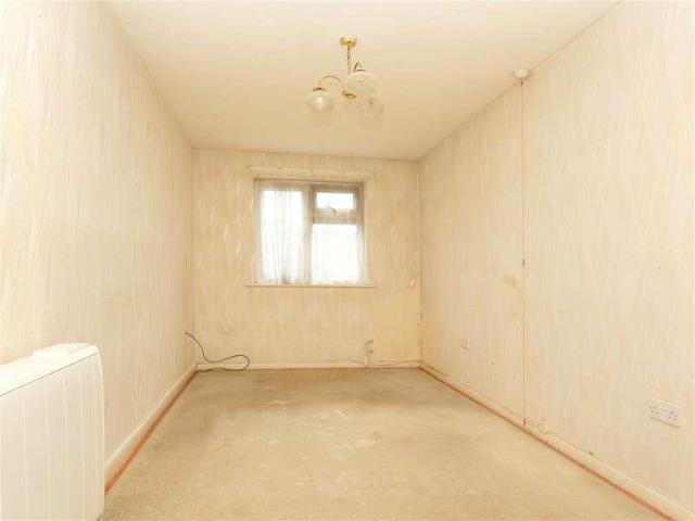 Flat for sale in Huyton, Knowsley