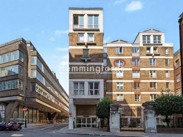 Flat for sale in Lyons, Greater London