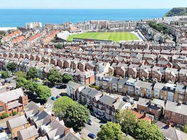 Flat for sale in Scalby Mills, Kepwick