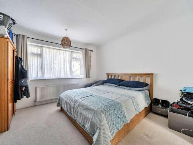 Flat for sale in Daws Hill, Cressex