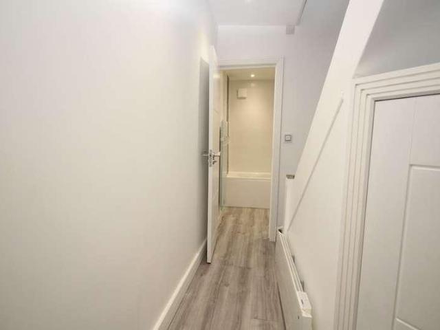 Flat for sale in Lower Halliford, Surrey