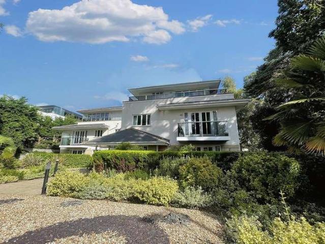 Flat for sale in Canford Cliffs, Poole
