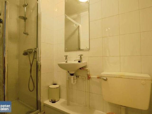 Flat for sale in Saltmead, Falcon Lodge