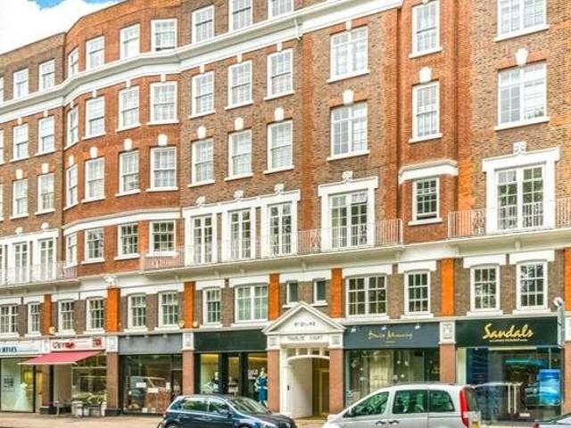 Flat for sale in Royal Borough of Kensington and Chelsea, Greater London
