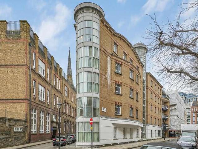Flat for sale in Westminster, Victoria