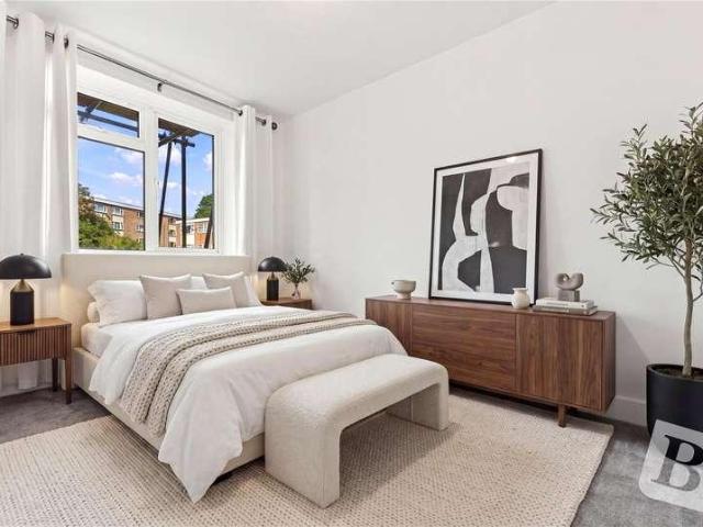 Flat for sale in Moulsham, Chelmsford