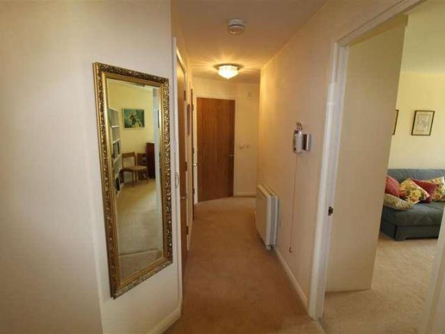 Flat for sale in Middlebrook, Lee Bank