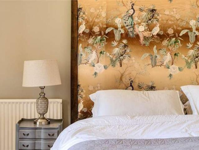 Flat for sale in Alderminster, Warwickshire