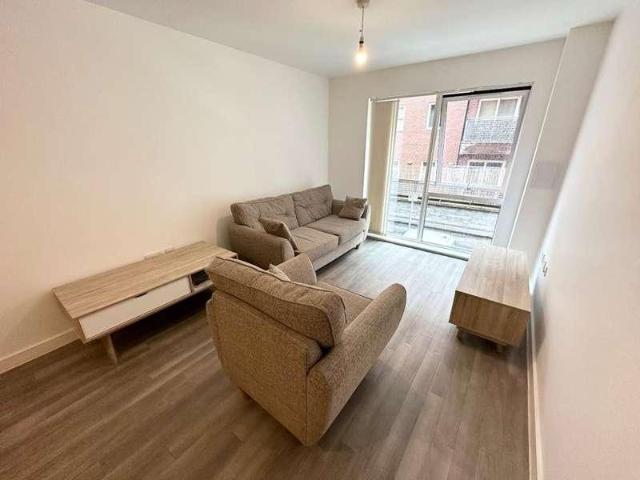 Flat for sale in Georgia, Greater Manchester