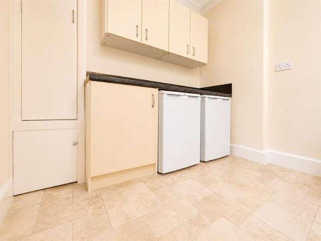 Flat for sale in Pouchen End, Hertfordshire