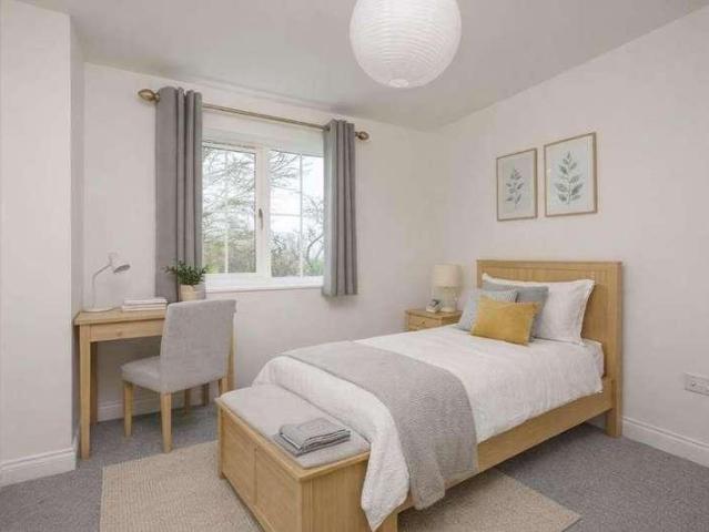 Flat for sale in Fishers Green, North Yorkshire