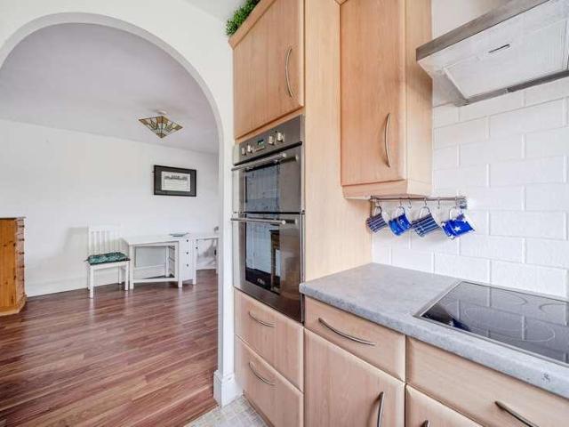 Flat for sale in Knaphill, Woking