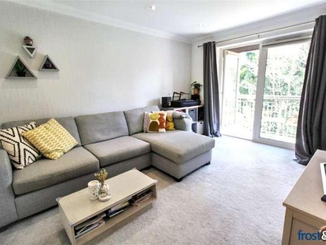 Flat for sale in Westbourne, Bournemouth