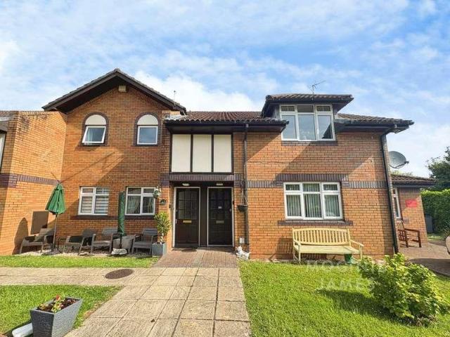 Flat for sale in Rhydypenau, Falcon Lodge