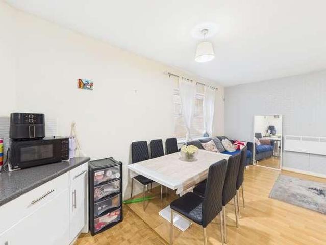 Flat for sale in Greater London