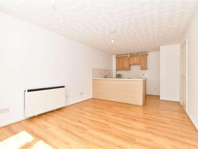 Flat for sale in Langdon Hills, Essex