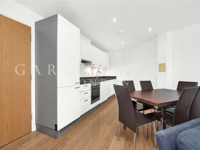 Flat for sale in The Borough, Greater London