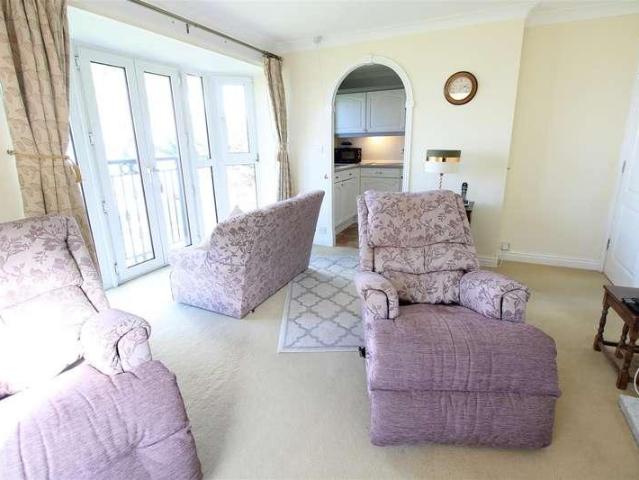 Flat for sale in Cowes, Isle Of Wight
